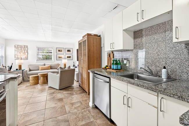 Building Photo - 3511 Washington Rd