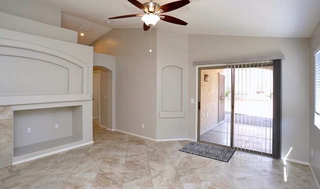 Building Photo - Move-In Ready Home in Dove Mountain