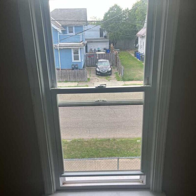 Building Photo - 3233 W 50th St