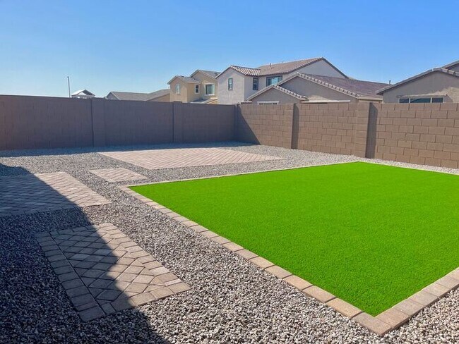 Building Photo - Available September 1st! Newly Built Smart...