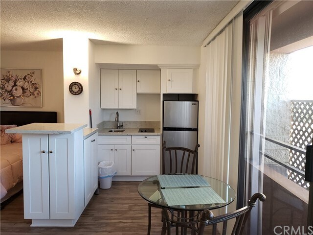 Building Photo - 24055 Paseo Del Lago St