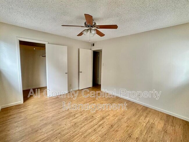 Building Photo - 3438 Willowrun Dr