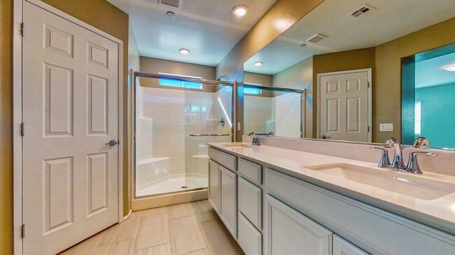 Master bathroom with dual sinks - 11944 Tomales Bay St