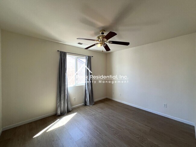 Building Photo - Spacious 4bd/3ba Elk Grove Home!