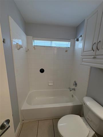Building Photo - 933 Wenk Ct
