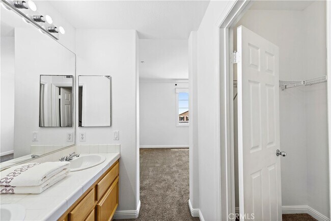 Building Photo - 28494 Sassetta Way
