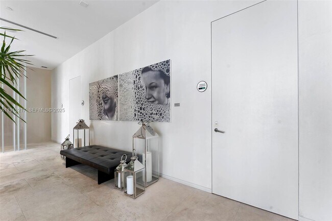 Building Photo - 3131 NE 7th Ave