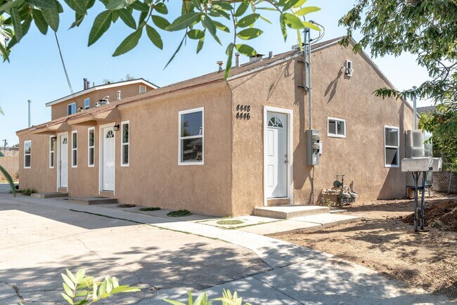 Building Photo - GST4446-4448