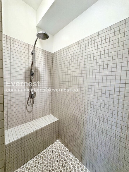 Building Photo - 2347 Hosea L Williams Dr NE