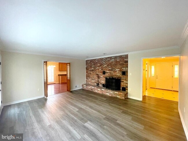 Primary Photo - 11717 Rivershore Dr