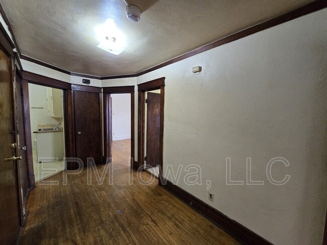 Building Photo - 118 1/2 Harrison Street