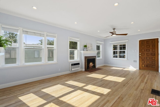 Building Photo - 2515 7th St