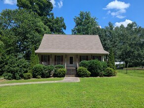 Building Photo - 6422 Levi Rd
