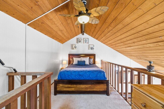 Building Photo - 731 Seacoast Dr