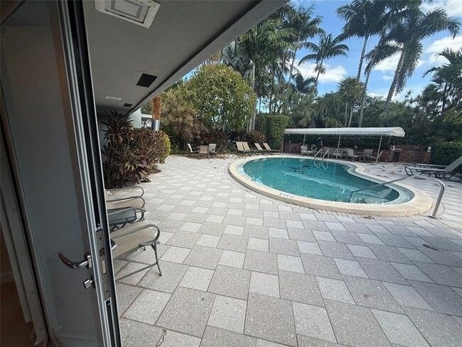 Building Photo - 4009 NE 21st Ave