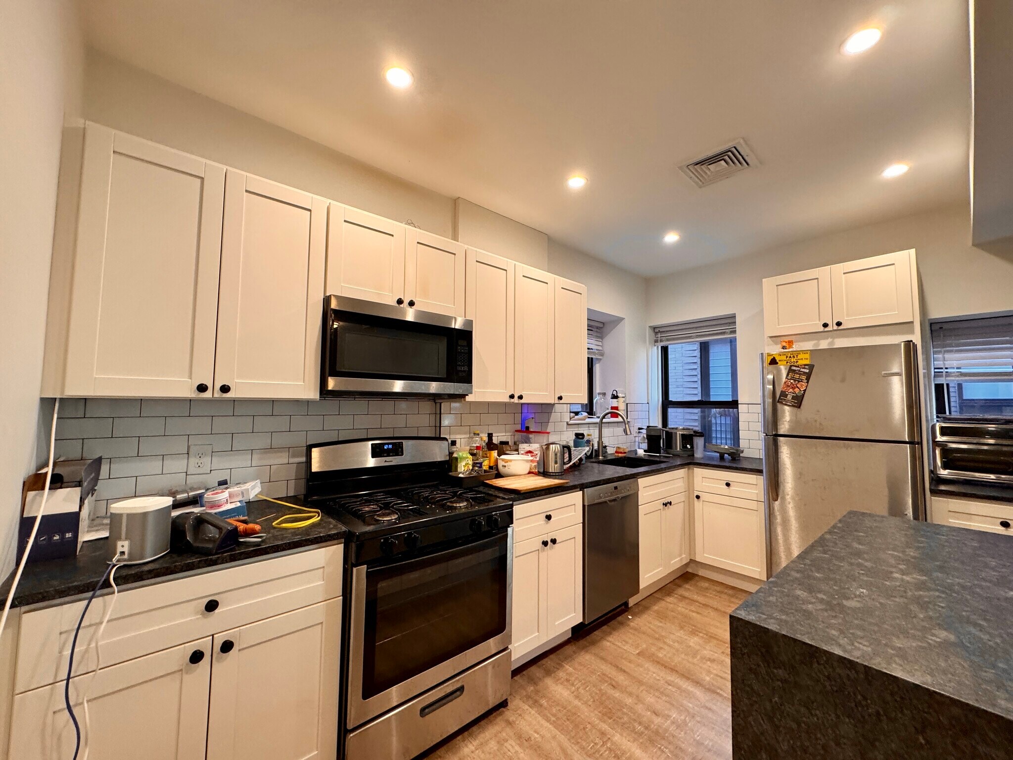 Building Photo - 1516 Tremont St