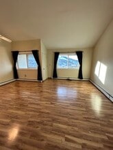 Building Photo - 336 Old Fish Creek Falls Rd