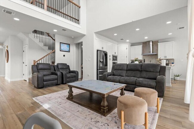 Building Photo - 2232 Nightjar Song Dr