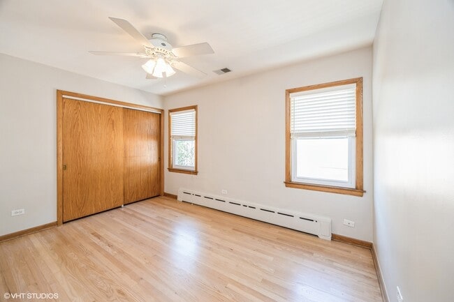 Building Photo - 96 Forest Ave