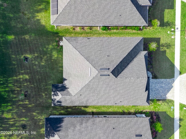 Building Photo - 401 Archstone Wy