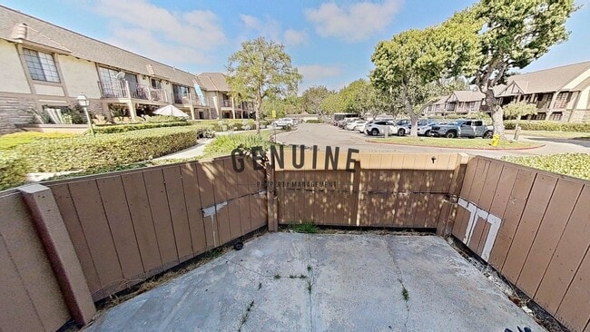 Building Photo - 1 Bedroom ~ Live in the Heart of South Coa...