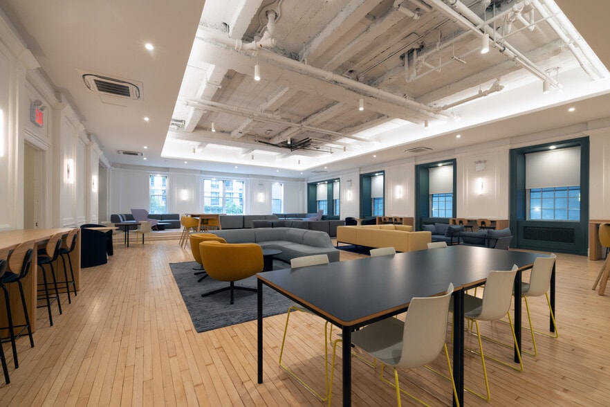 Communal Lounge - Hudson Yards Campus