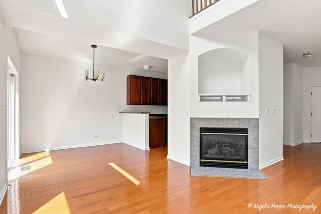 Building Photo - 376 N Patriot Dr