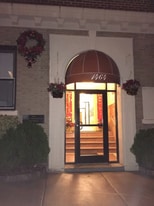 Building Photo - Modern Kit/Bath, Heat/Hot Water Included, Live-in Manager