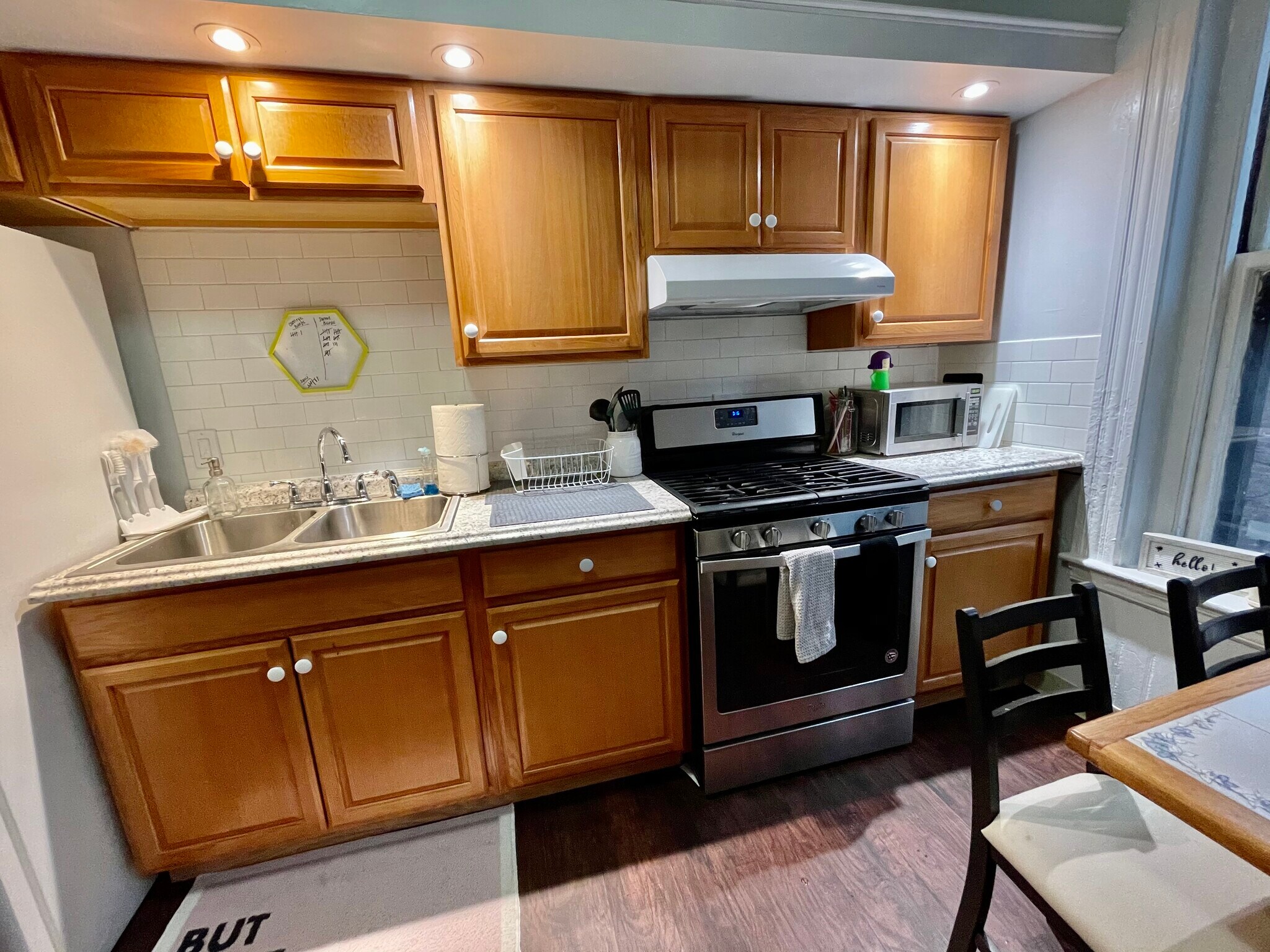 Kitchen - 73 Westland Ave