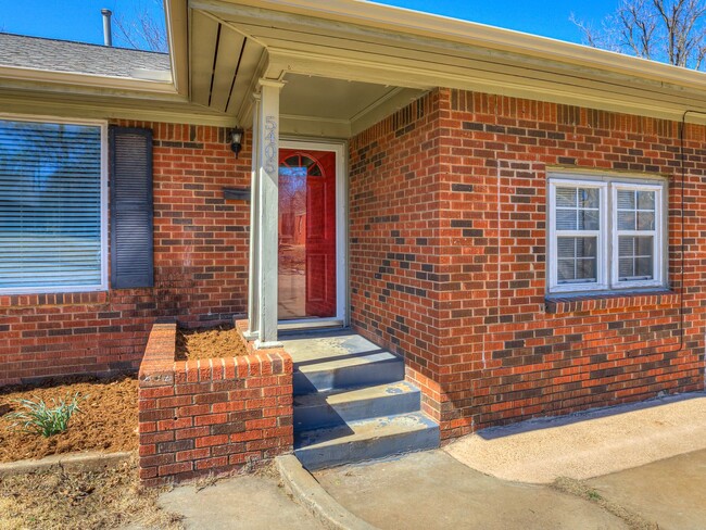 Building Photo - Charming home for rent in North OKC!