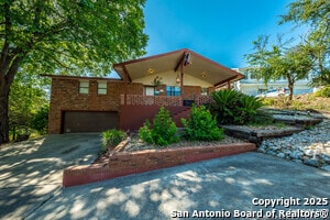 Building Photo - 1267 E Common St