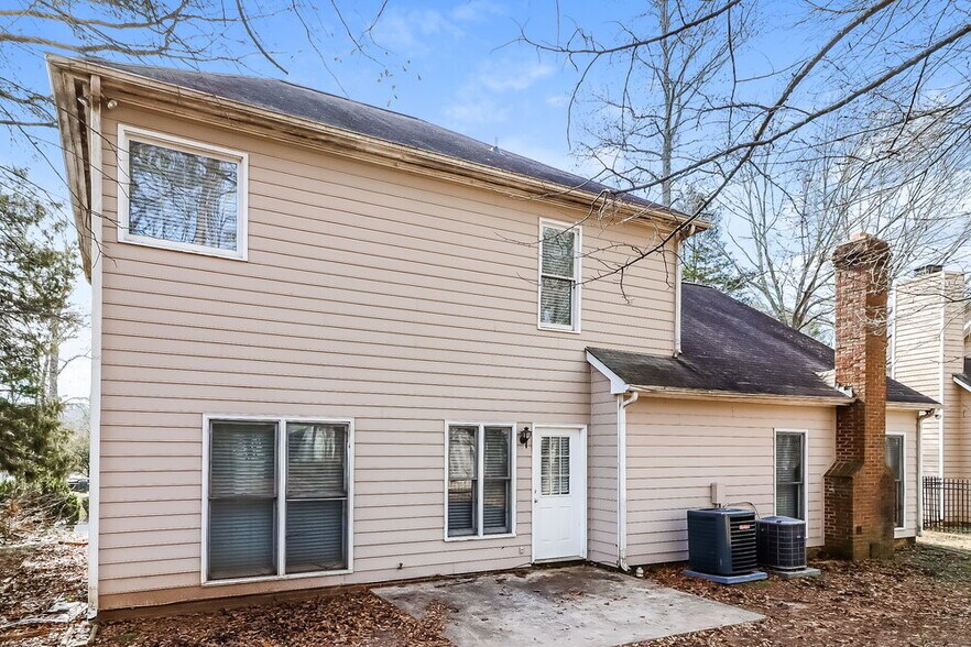 Building Photo - 7421 Trotter Rd