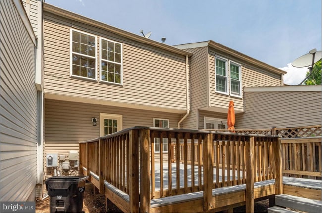 Building Photo - 12758 Silvia Loop