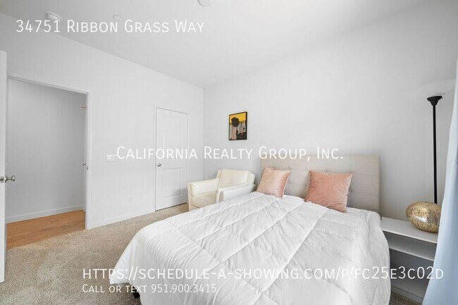Building Photo - 34751 Ribbon Grass Way
