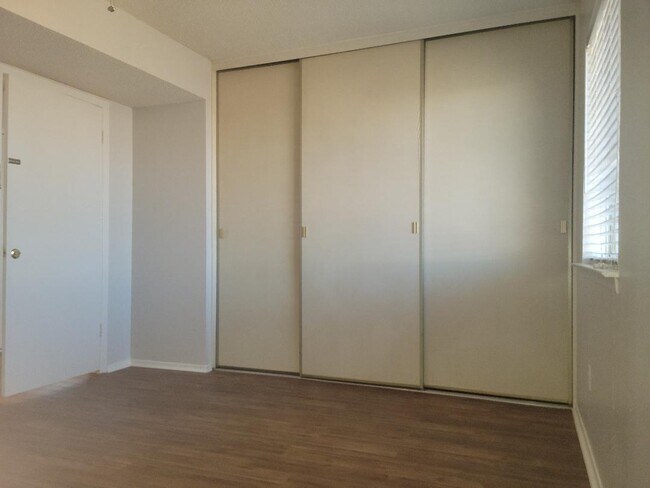 Wall of closets in bedroom - 5831 Harvest Hill Rd