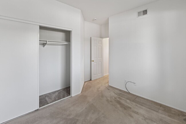 Building Photo - 8291 Gold Coast Dr