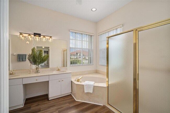 Building Photo - 1103 Signature Dr