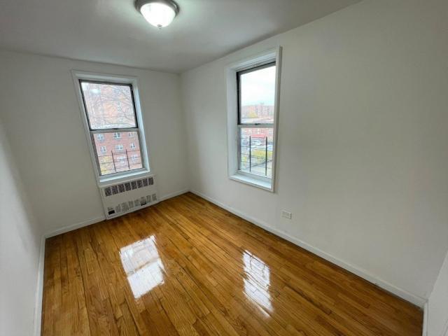 Building Photo - 2 bedroom in Flushing NY 11355