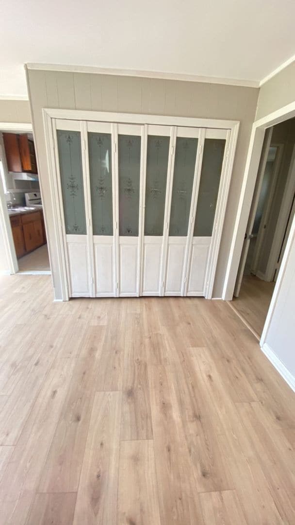 Building Photo - 4 Success Realty is now offering this renovated 4 bedroom 2 bath home. Come and take a look at th...