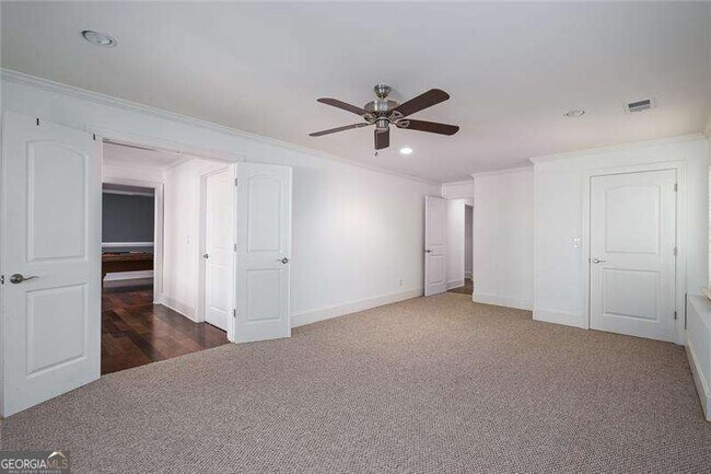 Building Photo - 1106 Devine Cir NE