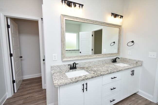 Building Photo - Brand New 5 Bed 3 Bath Near Fort Eisenhower!!