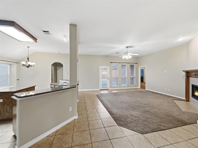 Building Photo - 11250 Luckenbach Dr