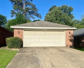Building Photo - 1404 Prairie Ln