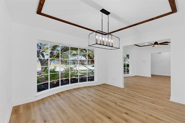 Building Photo - 7116 Town Bluff Dr