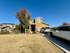 Building Photo - Gorgeous 5 Bed/3 Bath Rio Bravo Home w/ RBP & Security Deposit Alternative Option