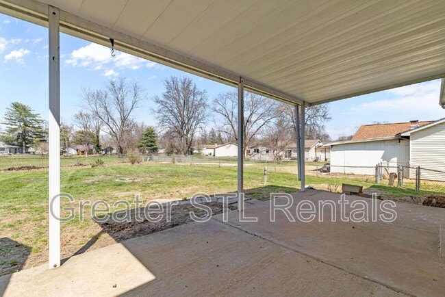 Building Photo - 208 Laurelwood Dr