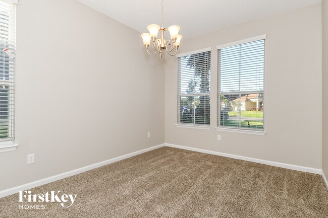 Building Photo - 1514 Oldenburg Dr