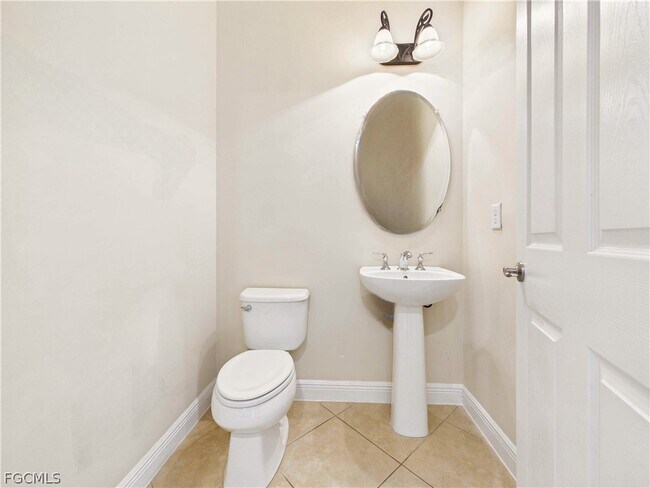 Building Photo - 19721 Tesoro Way