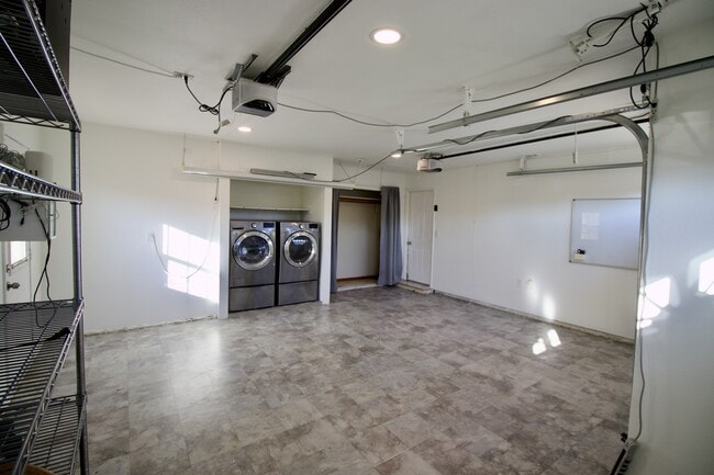 Building Photo - 1755 Tulane Ave