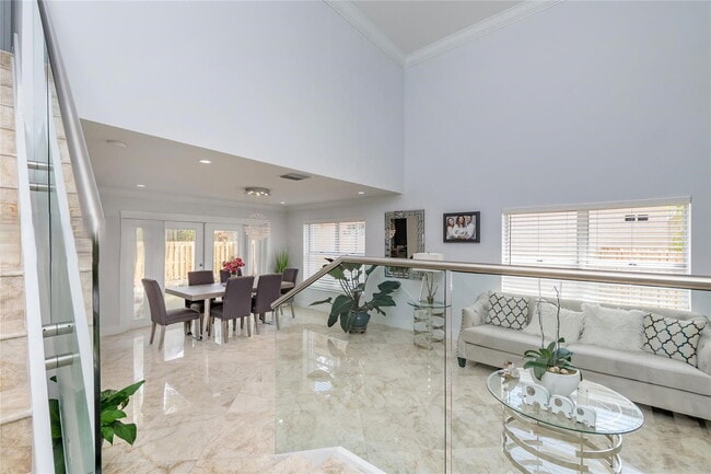 Building Photo - Southwest 123rd Avenue, Miami, FL 33186 - ...